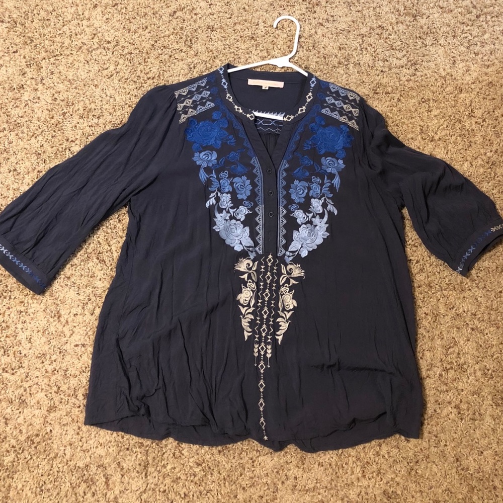 Beautiful gray embroidered top